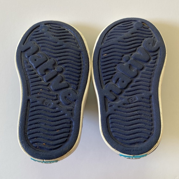 Native Shoes - Picture 2 of 2